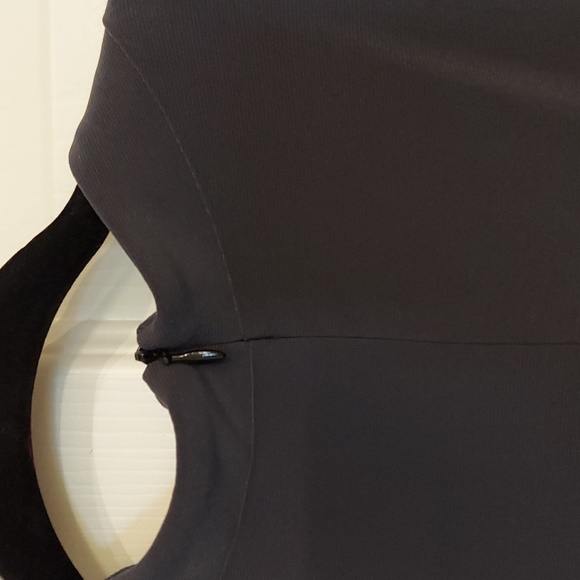 Avenue Colorblock Silky  Jumpsuit - Picture 5 of 9